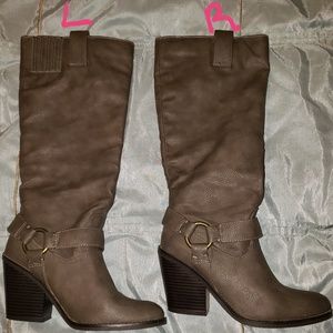 7.5 knee high brown boots